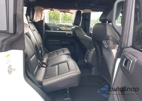 2025 Ford Bronco Outer Banks from USA, damaged, VIN 1FMDE8BH3SLA68925